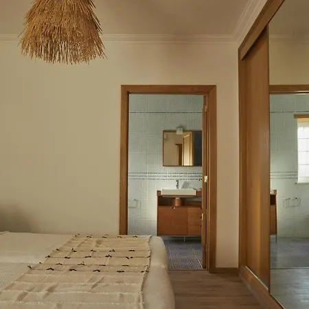 Monte Das Oliveiras Lux - 600m From The Beach - Swimming Pool - Wi Fi - Aircon Villa *
